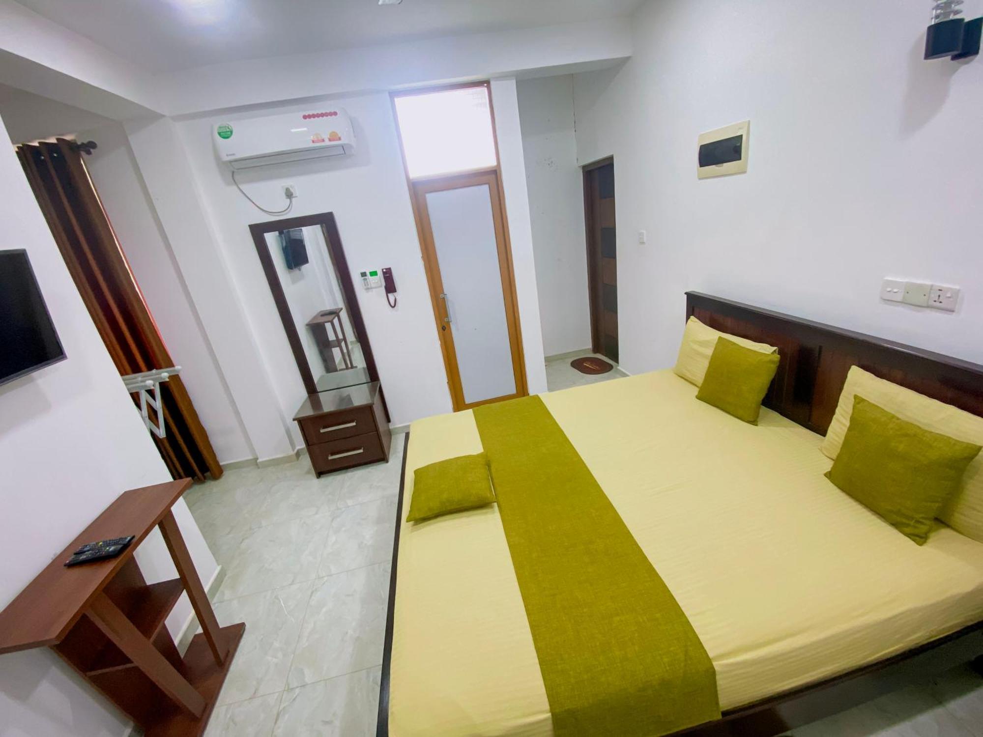 Sparkling Resort Kataragama Exterior foto
